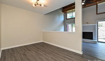 7916 Charter Oak Ln, Charlotte, NC 28226