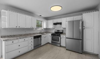 414 A Upas Ave, Absecon, NJ 08205