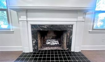 15553 Harrison Ave, Allen Park, MI 48101