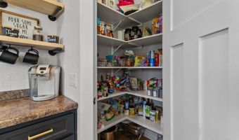1106 BOBBY Ct, Appleton, WI 54915