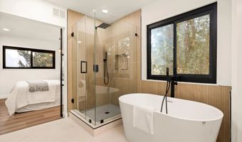 4703 Helix Glen Dr, La Mesa, CA 91941