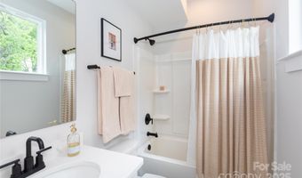 2254 Electric Ln, Charlotte, NC 28205