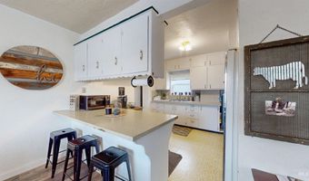 124 8th Ave N, Buhl, ID 83316