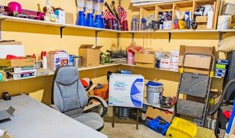 52 Main St, Barwick, GA 31720