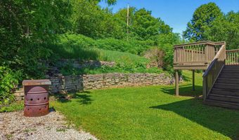 505 Elder Ln, Allenton, WI 53002