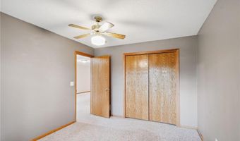 14208 Heritage Ln, Apple Valley, MN 55124