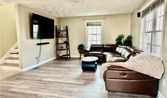 5 Edgewood Ave, Cumberland, RI 02864