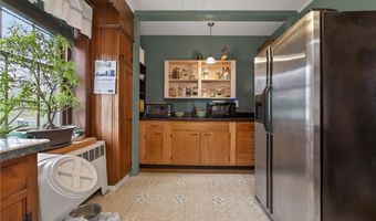 2307 Howertown Rd, Allen, PA 18067