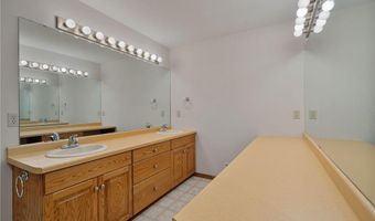 1511 16th Ave SW, Austin, MN 55912