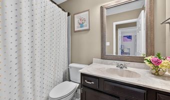 1452 Cedar Bluff Dr, Ballwin, MO 63021