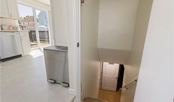 141 Woodward Ave, East Providence, RI 02914