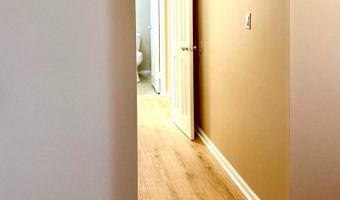 1836 METZEROTT Rd #1414, Adelphi, MD 20783