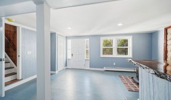4 Rainbow Trl, Alloway, NJ 07422