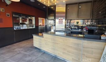 17620 Ventura Blvd, Encino, CA 91316