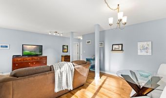720 Pitchers Way 48, Barnstable, MA 02630