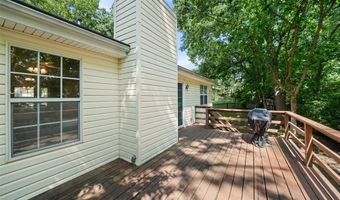 700 Auber Ridge Ct, Ballwin, MO 63011