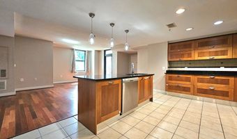 2451 MIDTOWN Ave 219, Alexandria, VA 22303