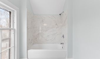 143 Park St, Adrian, MI 49221