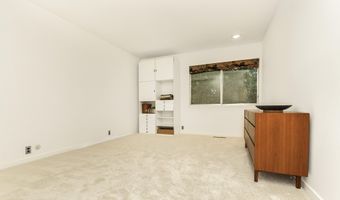 2707 Englave Dr, Ann Arbor, MI 48103