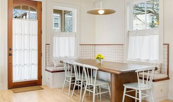49 Third St, Newport, RI 02840