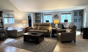 37 Dewey Cir, Campton, NH 03223