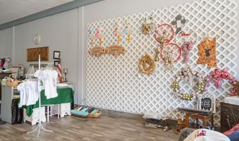 115 Public Sq A, Batesville, MS 38606
