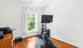 2642 FOREMAST Aly, Annapolis, MD 21401