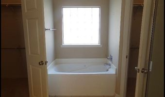 303 Hidden Meadows Dr, Benton, AR 72015