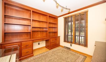 190 Wyeth Dr, Amherst, NY 14068