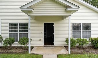 77 Stonelake Cir, Savannah, GA 31419