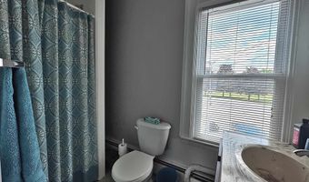 304-306 North St, Bennington, VT 05201