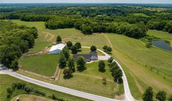 10700 SE Crabapple Rd, Agency, MO 64401