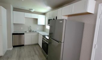 209 W Purdom Ave, Alvarado, TX 76009