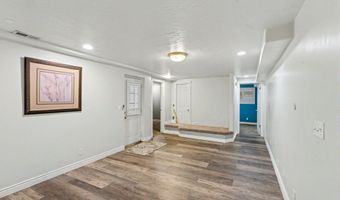 1761 S DAVIS Blvd E, Bountiful, UT 84010