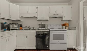 21 Mount Carmel Dr 149, Asheville, NC 28806