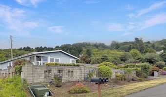 98603 CAMELLIA Dr, Brookings, OR 97415