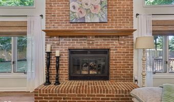 11120 Saint Charles Pl, Carmel, IN 46033