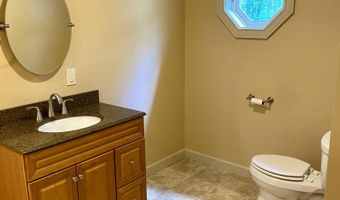 211 Keats Ln, Albrightsville, PA 18210