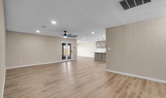 703 Comanche Trl, Altus, OK 73521