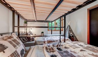 875 Stony Mountain Rd, Albrightsville, PA 18210