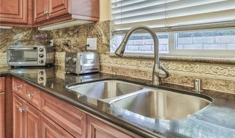 30428 Caspian Ct, Agoura Hills, CA 91301
