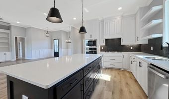 408 Lennon Ln, Brandon, MS 39047