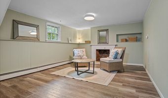 18 Lothrop Rd, Acton, MA 01720