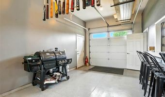 430 Carlyle Dr, North Liberty, IA 52317