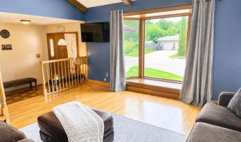 2304 High St, Beatrice, NE 68310