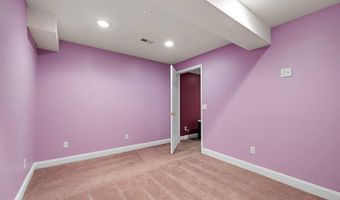 97 Ponds Edge Ct, Felton, DE 19943