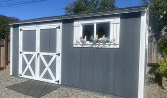 420 FIR St, Brookings, OR 97415