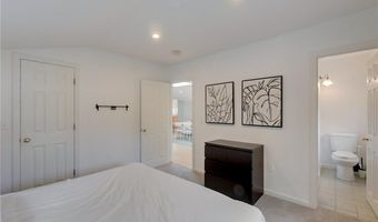 26 Cliff Ave 4, Newport, RI 02840