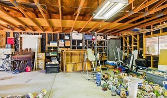 2722 N Saddleback Dr, Amargosa Valley, NV 89020