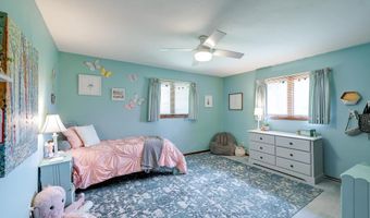 2017 E Chestnut Ave, Arkansas City, KS 67005